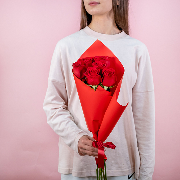 Купить Букет из 6 красных роз 50 см (Эквадор) в  с бесплатной доставкой: цена, фото, описание