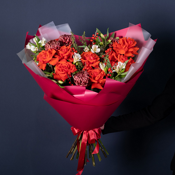 Купить Букет «Алое пламя любви» в  с бесплатной доставкой: цена, фото, описание