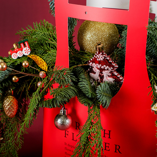 Купить Композиция в сумочке «С Новым годом!» в  с бесплатной доставкой: цена, фото, описание