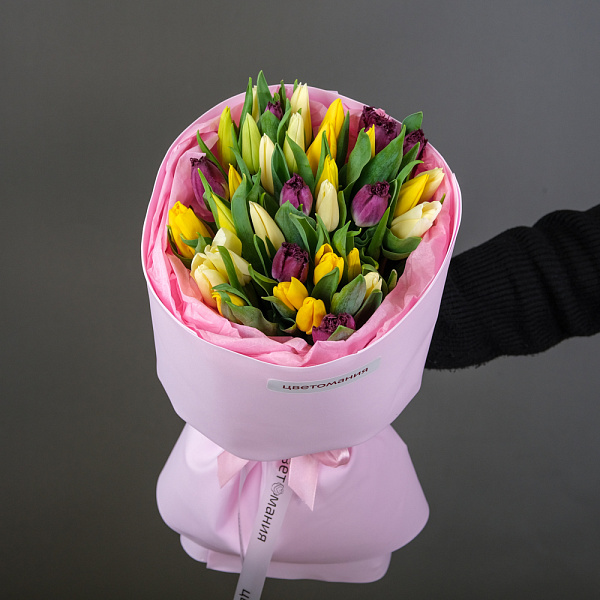 Купить Букет 35 тюльпанов микс в  с бесплатной доставкой: цена, фото, описание