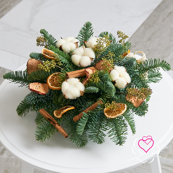 Купить Композиция «Апельсин и корица» в  с бесплатной доставкой: цена, фото, описание