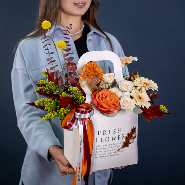 Купить Композиция в сумочке «Легенды осени» в  с бесплатной доставкой: цена, фото, описание