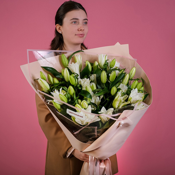 Купить Букет из 15 ароматных лилий в  с бесплатной доставкой: цена, фото, описание