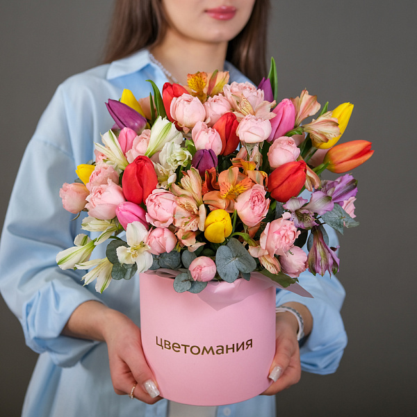 Купить Композиция в коробке «Цветущая весна» в  с бесплатной доставкой: цена, фото, описание