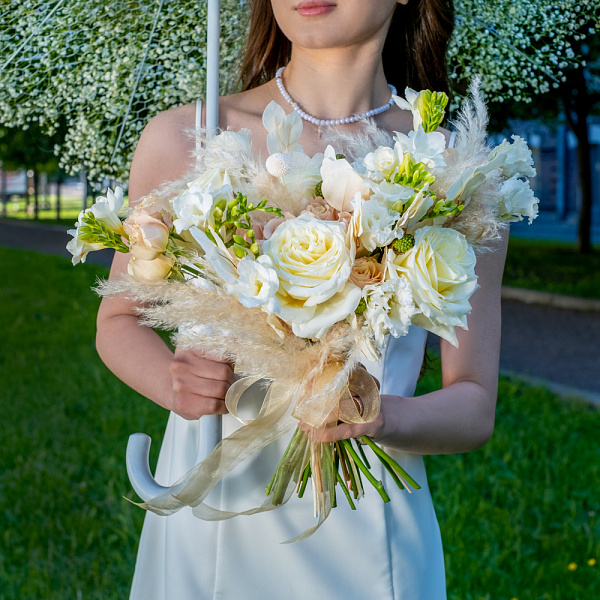 Купить Свадебный букет в стиле Бохо "Шик" в  с бесплатной доставкой: цена, фото, описание