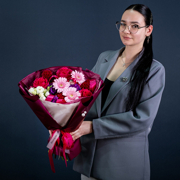 Купить Букет «Гламур» S в  с бесплатной доставкой: цена, фото, описание