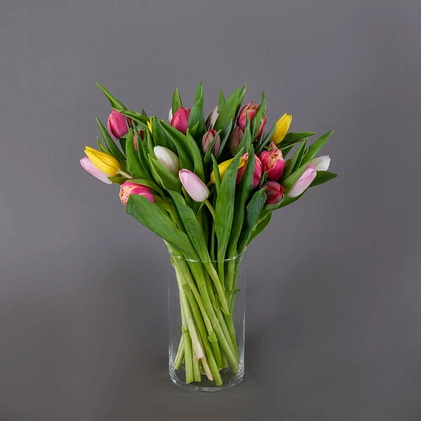 Купить Охапка тюльпанов в  с бесплатной доставкой: цена, фото, описание