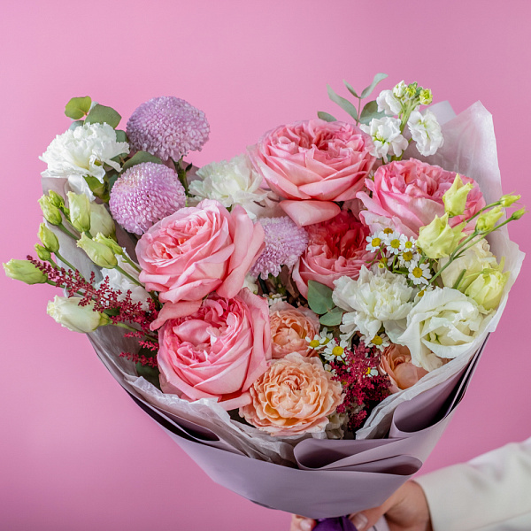 Купить Букет «Притяжение» в  с бесплатной доставкой: цена, фото, описание