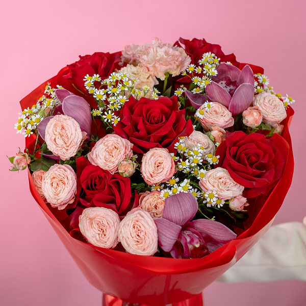 Купить Букет «Горячий шик» в  с бесплатной доставкой: цена, фото, описание