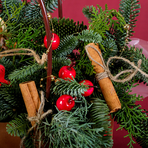 Купить Композиция в сумочке «Лесной дух» в  с бесплатной доставкой: цена, фото, описание