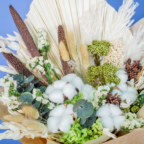 Купить Букет из сухоцветов «Шепот листьев» в  с бесплатной доставкой: цена, фото, описание
