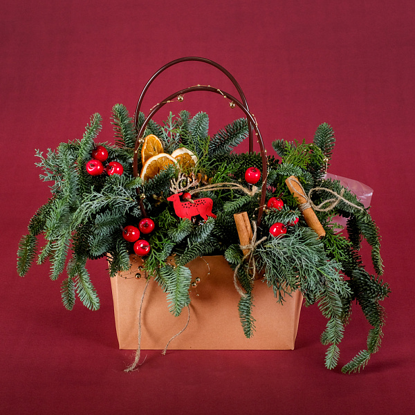 Купить Композиция в сумочке «Лесной дух» в  с бесплатной доставкой: цена, фото, описание