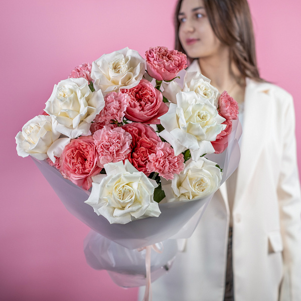 Купить Букет «Для любимой» в  с бесплатной доставкой: цена, фото, описание