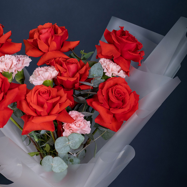 Купить Букет «Романс» в  с бесплатной доставкой: цена, фото, описание
