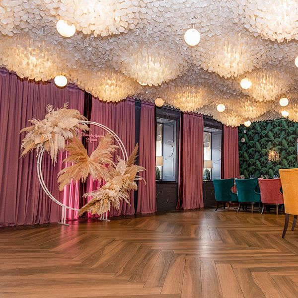 Купить Арка из сухоцветов в аренду в  с бесплатной доставкой: цена, фото, описание