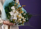 Купить Букет «Весна с акцентом» в Санкт-Петербурге с бесплатной доставкой: цена, фото, описание