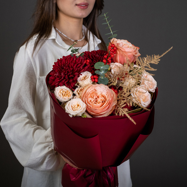 Купить Букет «Рубиновое кольцо» в  с бесплатной доставкой: цена, фото, описание