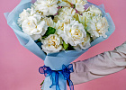 Купить Букет из 25 белых французских роз в  с бесплатной доставкой: цена, фото, описание
