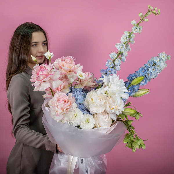 Купить Букет «Достучаться до небес» в  с бесплатной доставкой: цена, фото, описание