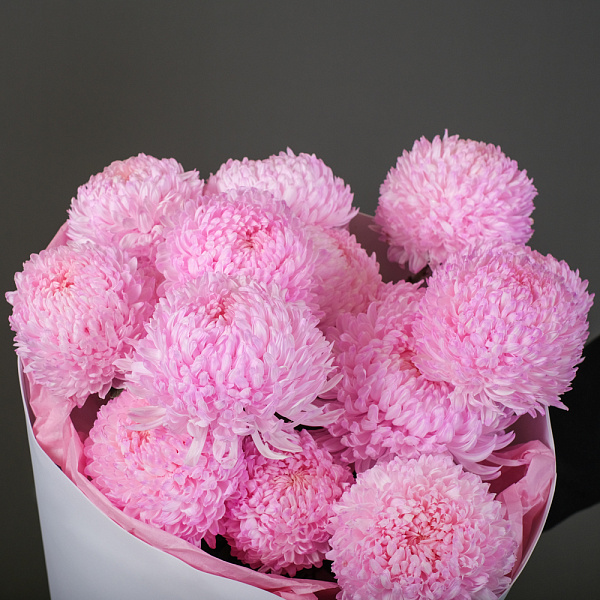 Купить Букет из 15 розовых хризантем в  с бесплатной доставкой: цена, фото, описание