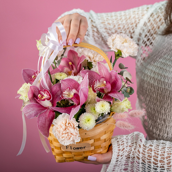 Купить Композиция в корзинке «Милая моя» в  с бесплатной доставкой: цена, фото, описание