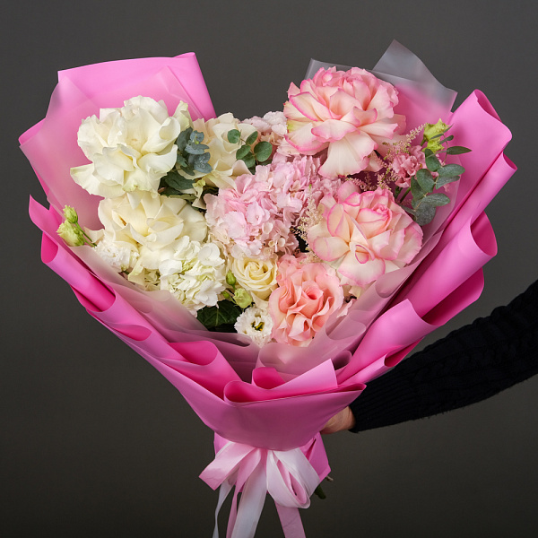 Купить Букет «От всего сердца» в  с бесплатной доставкой: цена, фото, описание