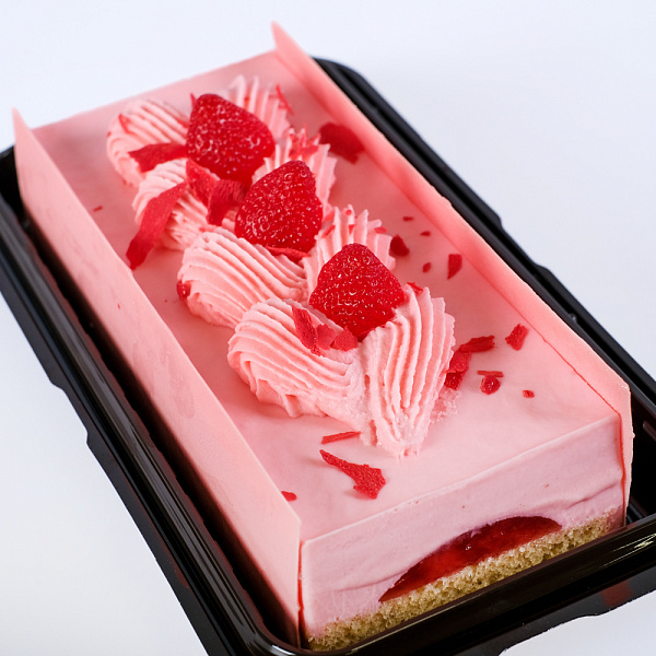 Купить Торт Муссовый «Клубника» 560г. Золотой состав в  с бесплатной доставкой: цена, фото, описание