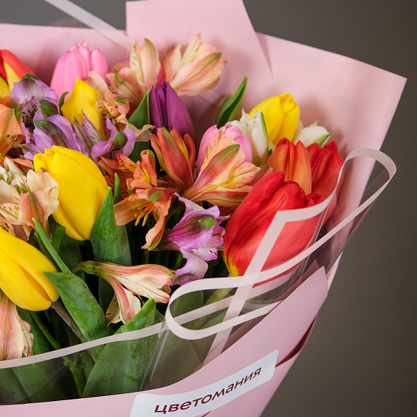 Купить Букет «Улыбка радуги» в  с бесплатной доставкой: цена, фото, описание