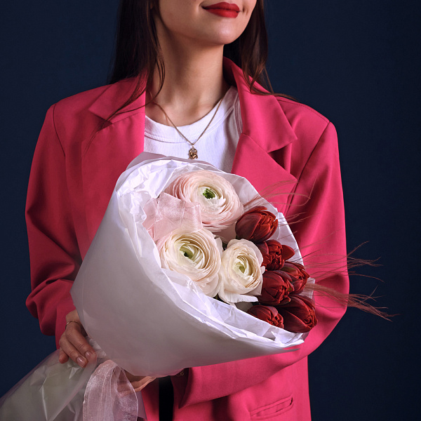 Купить Букет «Без лишних слов» в  с бесплатной доставкой: цена, фото, описание