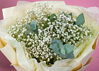 Купить Букет из гипсофил с эвкалиптом в  с бесплатной доставкой: цена, фото, описание