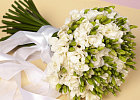 Купить Букет невесты из белой фрезии в Санкт-Петербурге с бесплатной доставкой: цена, фото, описание