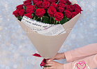 Купить Букет из 35 красных роз 50 см (Россия) в Санкт-Петербурге с бесплатной доставкой: цена, фото, описание