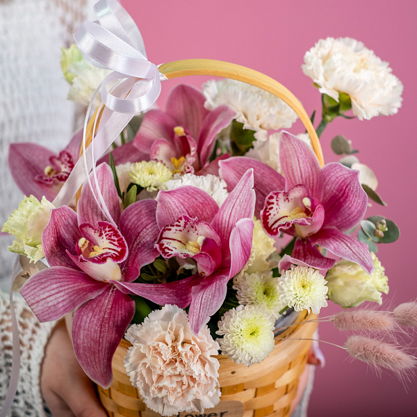 Купить Композиция в корзинке «Милая моя» в  с бесплатной доставкой: цена, фото, описание
