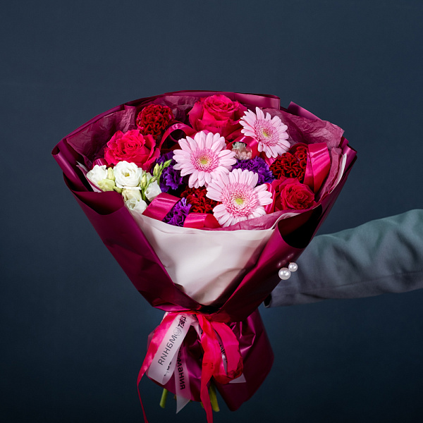 Купить Букет «Гламур» S в  с бесплатной доставкой: цена, фото, описание