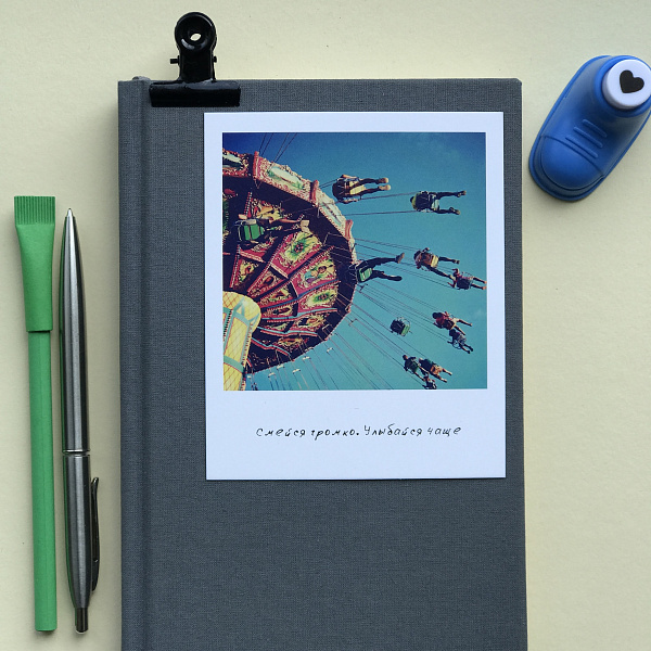 Купить Открытка Полароид «Улыбайся чаще» в  с бесплатной доставкой: цена, фото, описание