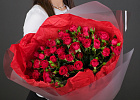 Купить Букет из 9 красных кустовых роз в  с бесплатной доставкой: цена, фото, описание
