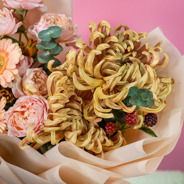 Купить Букет «Персиковый латте» в  с бесплатной доставкой: цена, фото, описание