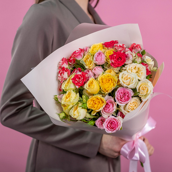 Купить Букет «9 кустовых роз микс» (Кения) в  с бесплатной доставкой: цена, фото, описание