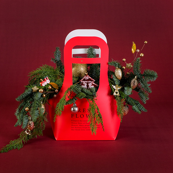 Купить Композиция в сумочке «С Новым годом!» в  с бесплатной доставкой: цена, фото, описание