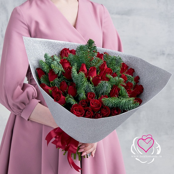 Купить Букет из 51 красной розы Кения с нобилисом в  с бесплатной доставкой: цена, фото, описание