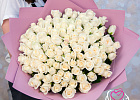 Купить Букет из 101 белой розы 50 см (Россия) в Санкт-Петербурге с бесплатной доставкой: цена, фото, описание