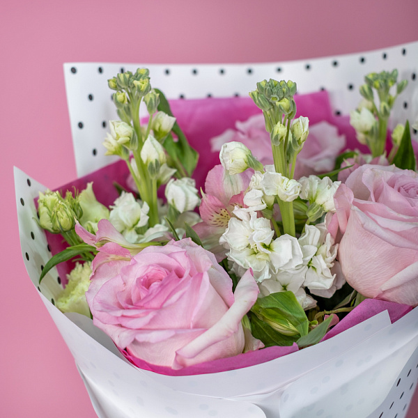 Купить Букет «Элегантные манеры» в  с бесплатной доставкой: цена, фото, описание