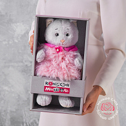 Купить Мышель в розовой жилетке 25 см в коробке в Санкт-Петербурге с бесплатной доставкой: цена, фото, описание