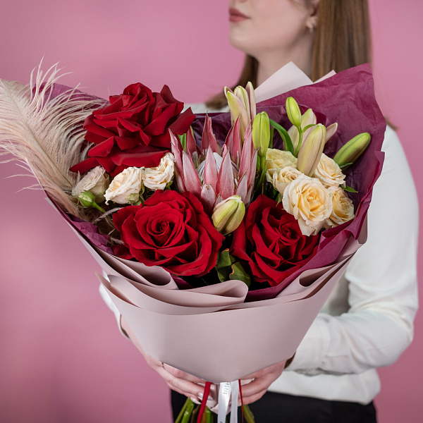 Купить Букет «Винтаж» в  с бесплатной доставкой: цена, фото, описание