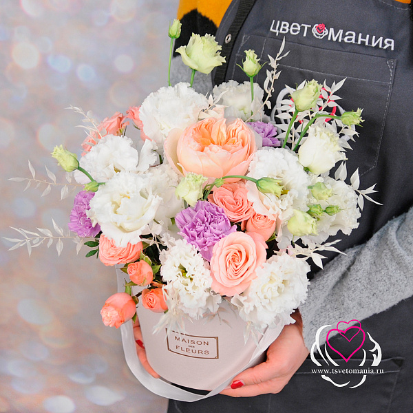 Композиция в шляпной коробке «Очаровашка» 2 Купить Композиция в шляпной коробке «Очаровашка» в  с бесплатной доставкой: цена, фото, описание