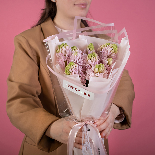 Купить Букет из 11 розовых гиацинтов в  с бесплатной доставкой: цена, фото, описание