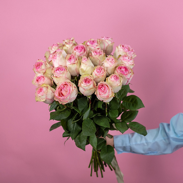 Купить Роза Эсперанс 70 см (Эквадор) поштучно в  с бесплатной доставкой: цена, фото, описание