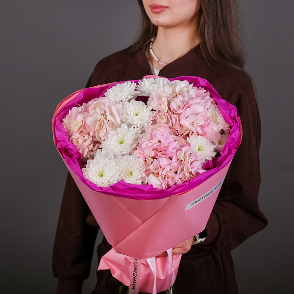 Купить Букет «Лёгкое прикосновение» в  с бесплатной доставкой: цена, фото, описание