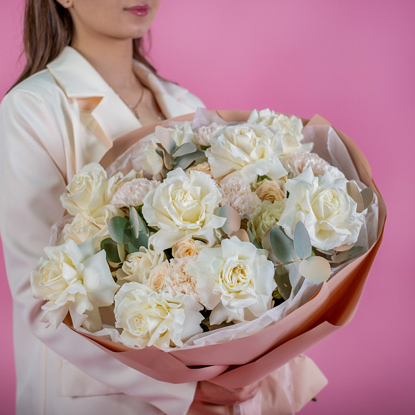 Купить Букет «Белый танец» в  с бесплатной доставкой: цена, фото, описание