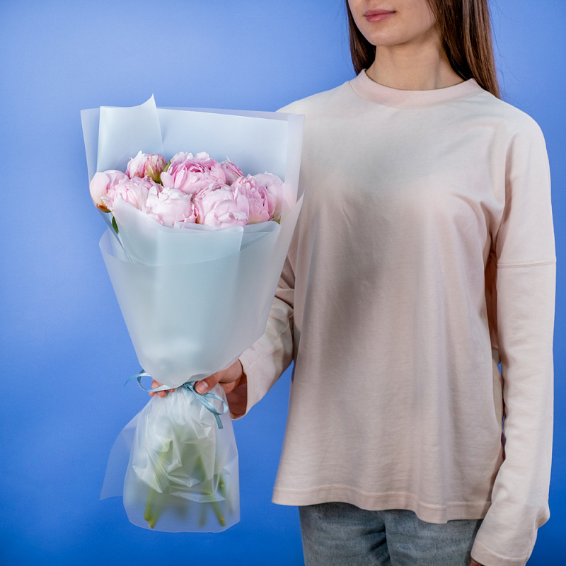 Букет из 10 розовых пионов (Премиум)